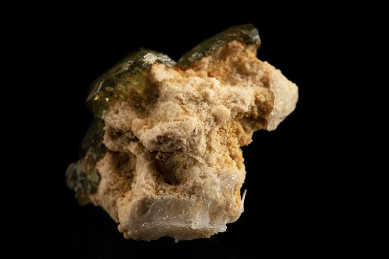 ANDRADITE var. Demantoid